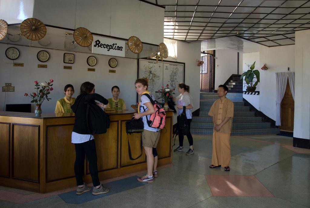 Global Grace Pindaya Hotel Luaran gambar